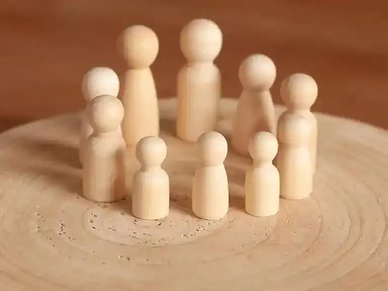 Speelse poppetjes — NEI voor kinderen